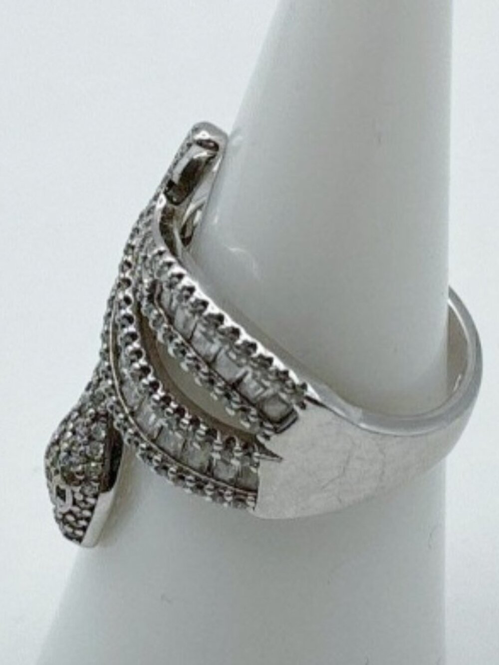 925 Sterling Silver Wrap Around Finger w Sparkling CZ's Statement Ring 6.75 - Picture 5 of 6